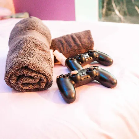 Apartament Capsule Cloud - Jacuzzi - Projecteur Cinema *