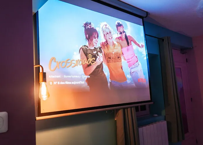 Capsule Cloud - Jacuzzi - Projecteur Cinema Apartament Tourcoing